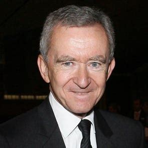 bernard arnault annual income.